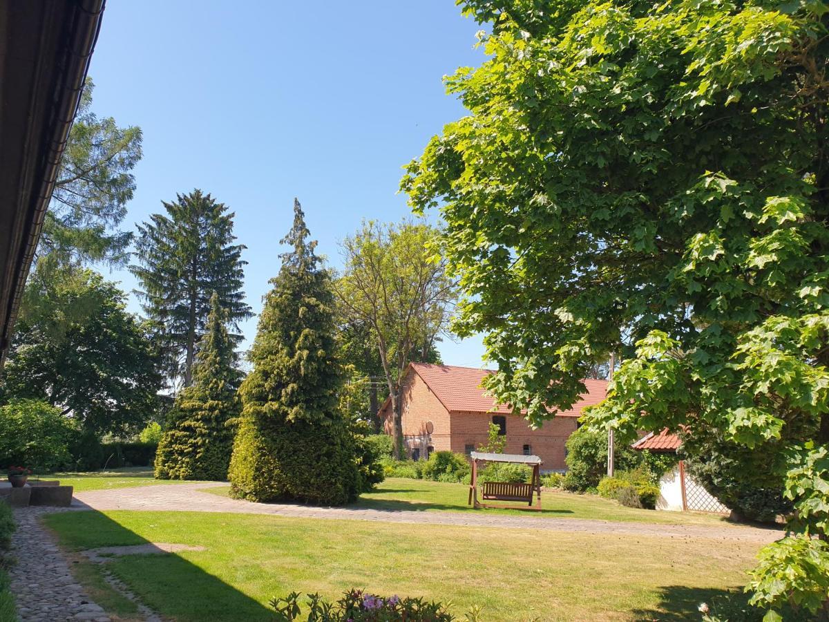 Folwark Goscino-Dwor Bed and Breakfast Εξωτερικό φωτογραφία