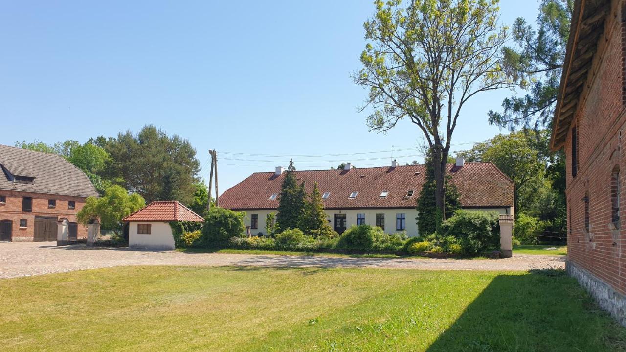 Folwark Goscino-Dwor Bed and Breakfast Εξωτερικό φωτογραφία